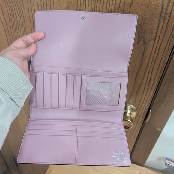 Coach Signature Optic C Logo Black/Lavender Trifold Full Size Wallet - Picture 5 of 7